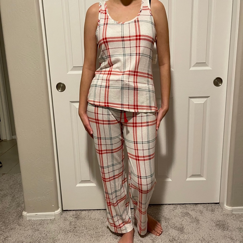 NWT 3PIECE pajama set super soft- different sizes